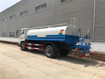 KS天锦洒水车价格解析与环卫车选购指南